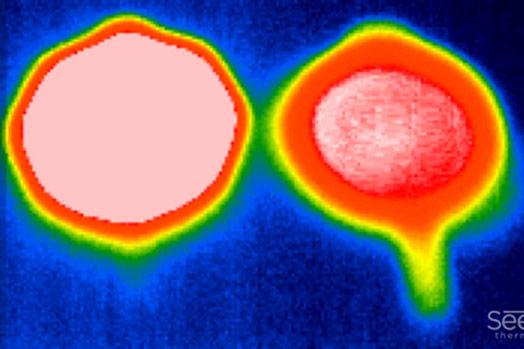 Infrared Heat Map: Cold FINEX Handle on the Left – Traditional Hot Skillet Handle on the Right